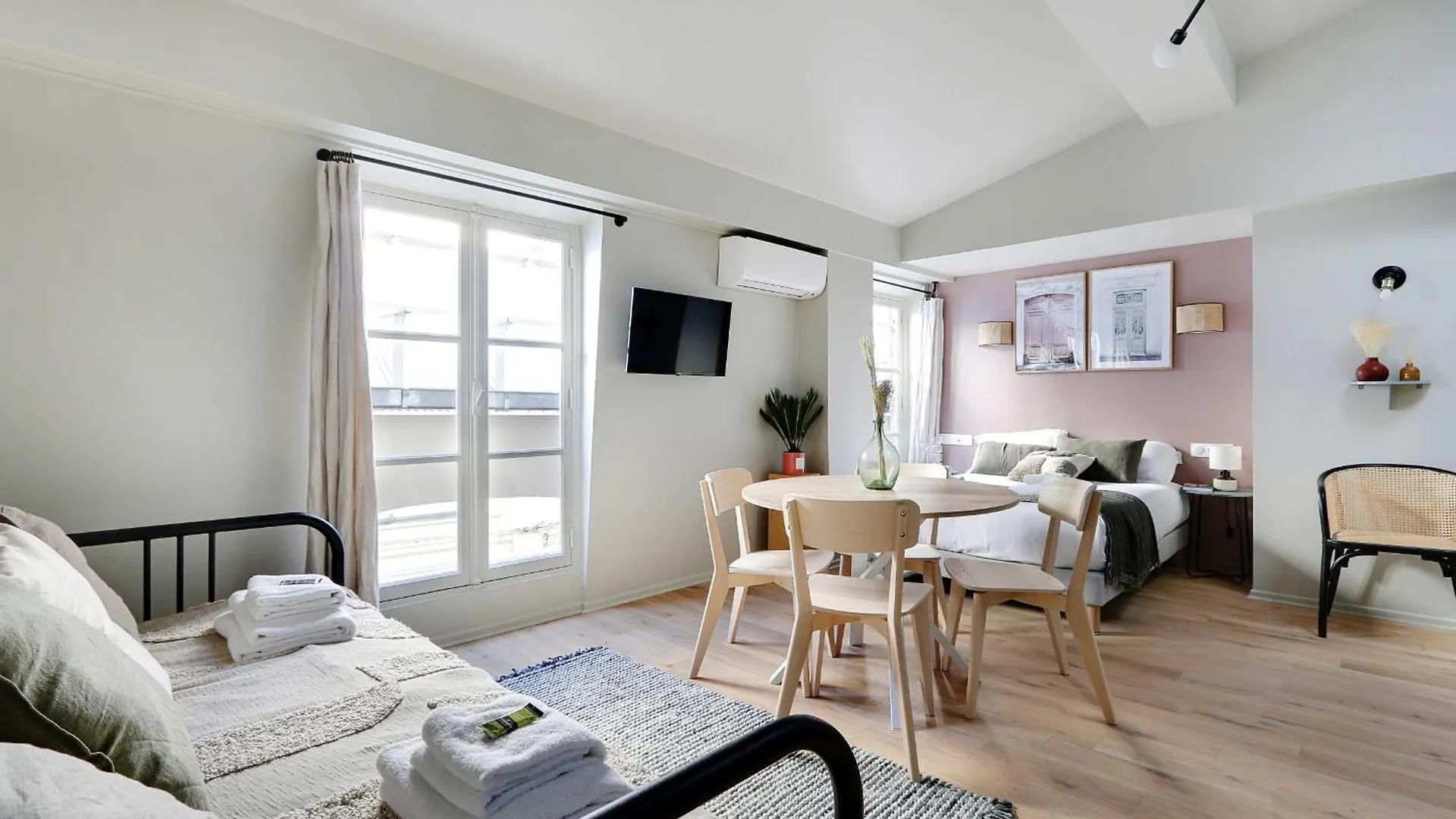 Apartment Residence Passage Du Caire Paris France